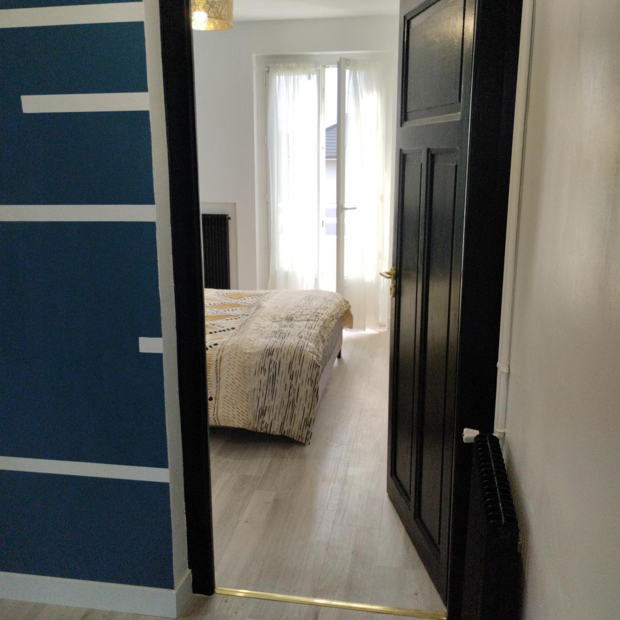 Appartement Verdoyant Au Bord Du Lac Leman Entre Evian Et Thonon Dans Une Villa Publier Exterior photo