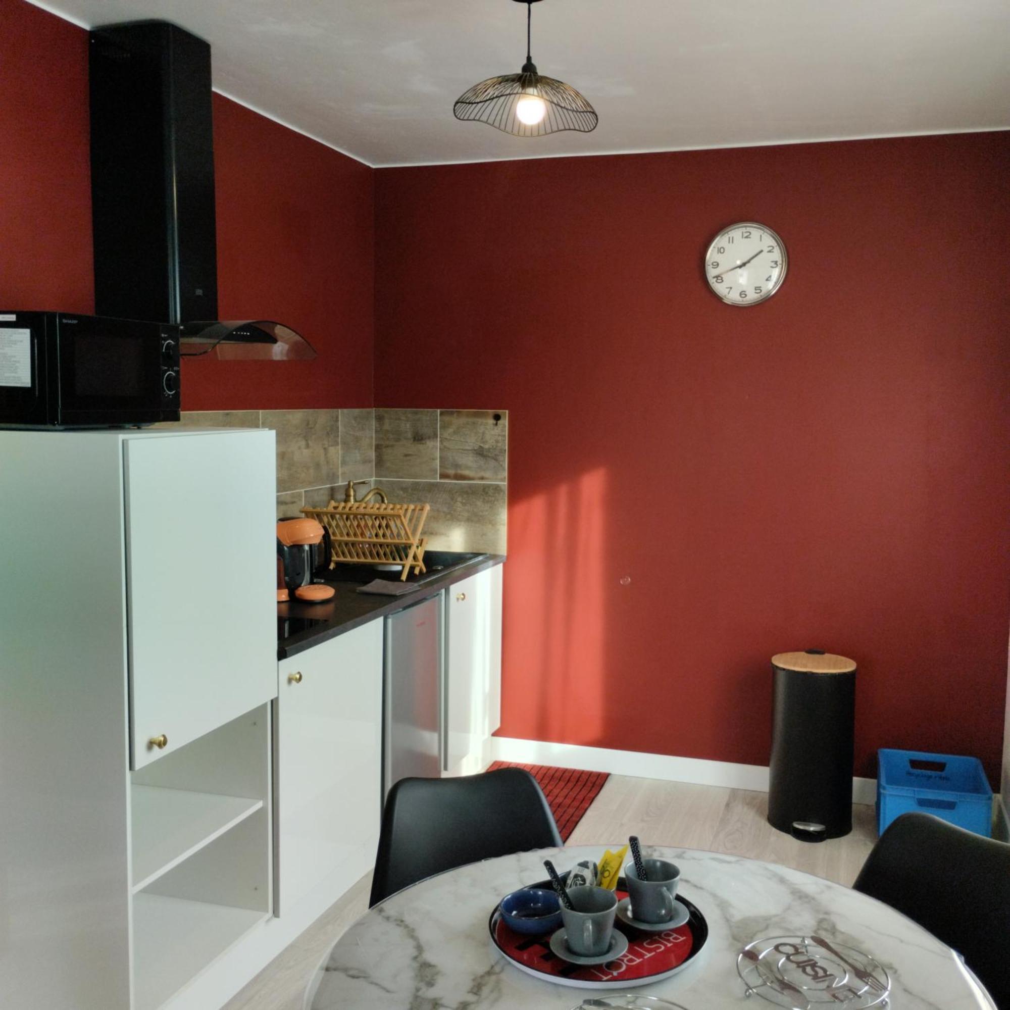 Appartement Verdoyant Au Bord Du Lac Leman Entre Evian Et Thonon Dans Une Villa Publier Exterior photo